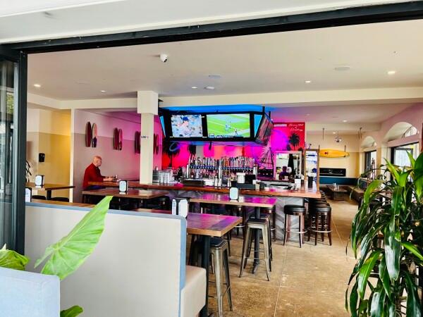 Best Sports Bars in Santa Monica - Santa Monica Whaler