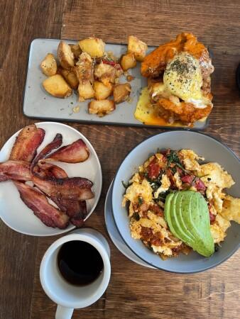 Best Sports Bars in Santa Monica - Santa Monica Whaler