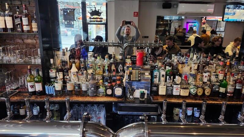 Best Sports Bars in New York - Soho Room