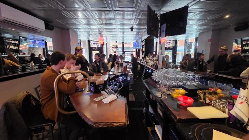 Best Sports Bars in New York - Soho Room