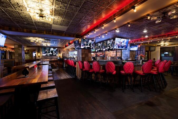 Best Sports Bars in Saint Paul - Wild Bill's Sports Saloon - Dt St. Paul