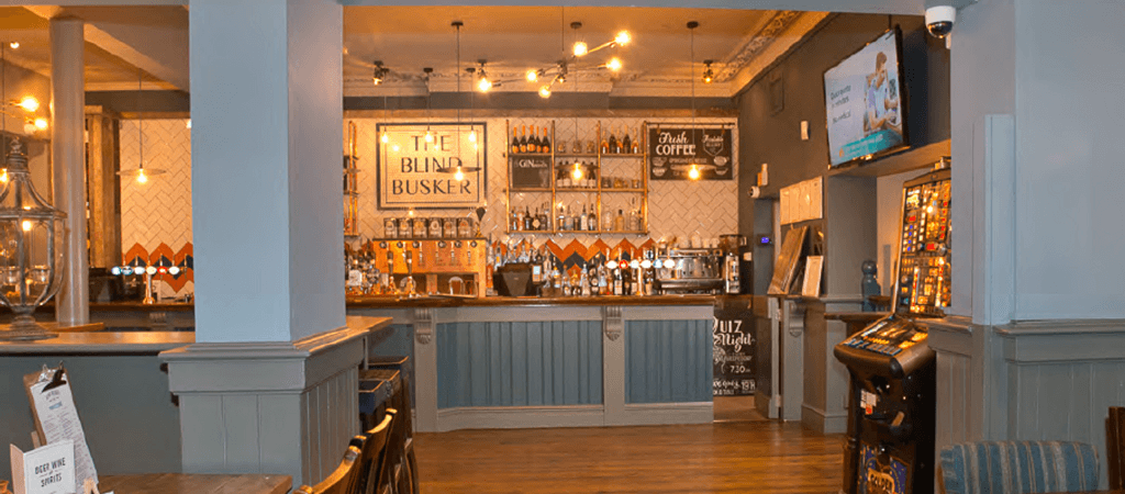 Les Meilleurs Bars à Hove - Blind Busker Hove