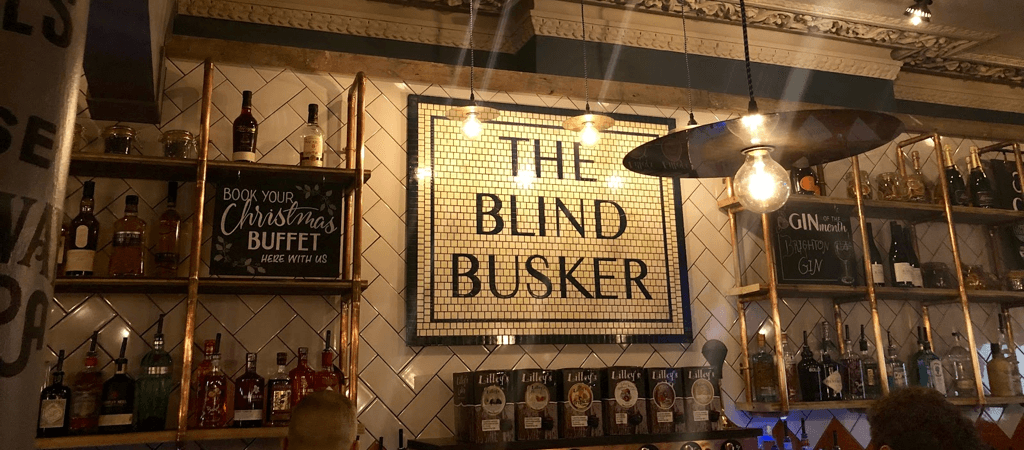 Les Meilleurs Bars à Hove - Blind Busker Hove