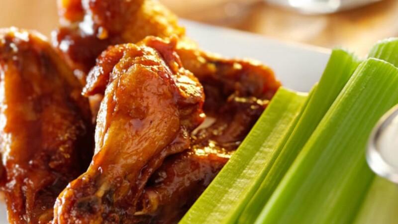 Best Sports Bars in Virginia Beach - Scotty Quixx