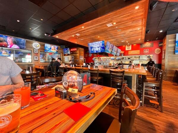 Best Sports Bars in Watchung - Millers Ale House @ Watchung, Nj