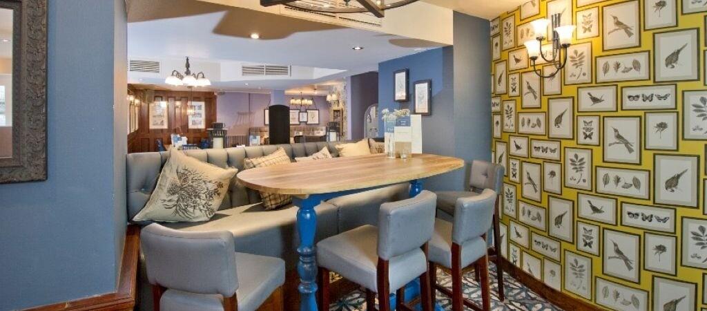 Best Sports Bars in Cardiff - Owain Glyndwr Cardiff