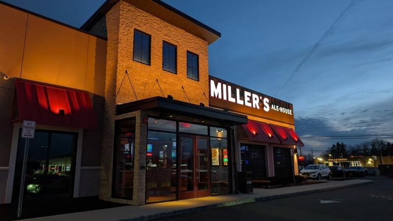 Best Sports Bars in Ocean Township - Millers Ale House @ Ocean Township, Nj