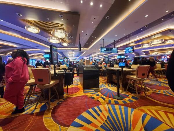 Best Sports Bars in Portsmouth - Sportsbook @ Rivers Casino Portsmouth