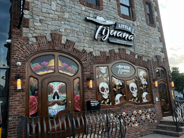 Best Sports Bars in Newark - Little Tjuana