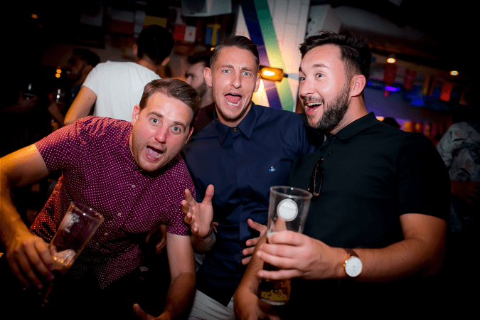 Best Sports Bars in London - Bounce, Farringdon