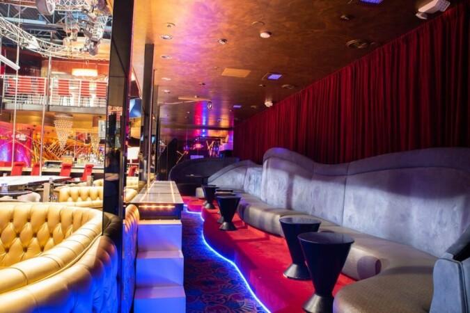 Best Sports Bars in Inkster - Flight Club