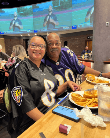 Best Sports Bars in Perryville - The Sportsbook Restaurant and Bar @ Hollywood Casino Perryville