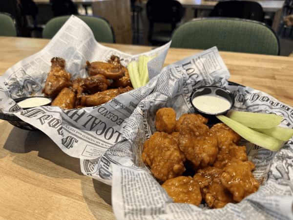 Best Sports Bars in Perryville - The Sportsbook Restaurant and Bar @ Hollywood Casino Perryville