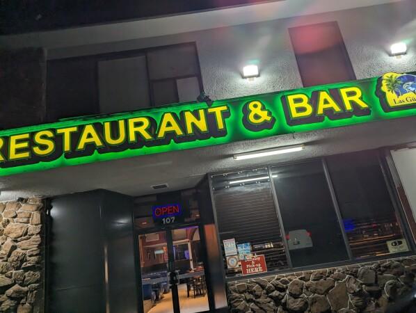 Best Sports Bars in Santa Ana - Restaurant Las Gueritas