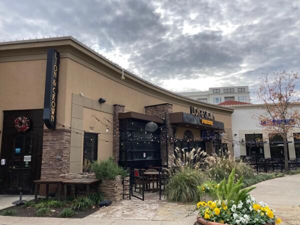 Best Sports Bars in Allen - Lion & Crown @ Allen