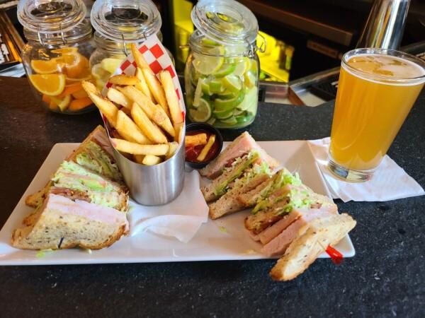 Best Sports Bars in New York - Grayson