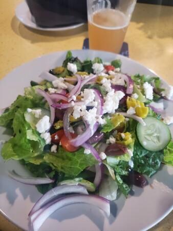 Best Sports Bars in Honolulu - Tropics Beach Hut