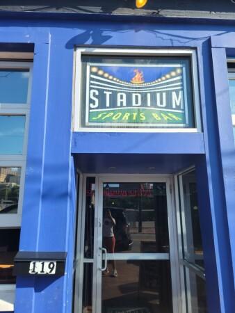 Best Sports Bars in Richmond - Stadium Restaurant