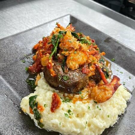 Best Sports Bars in Putnam - The Hare And The Hound