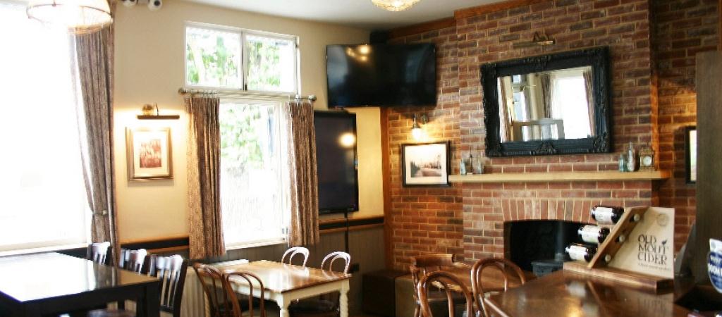 Best Sports Bars in London - Prince Albert