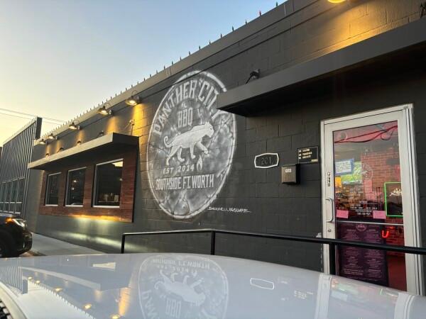 Best Sports Bars in Fort Worth - Panther City Bbq
