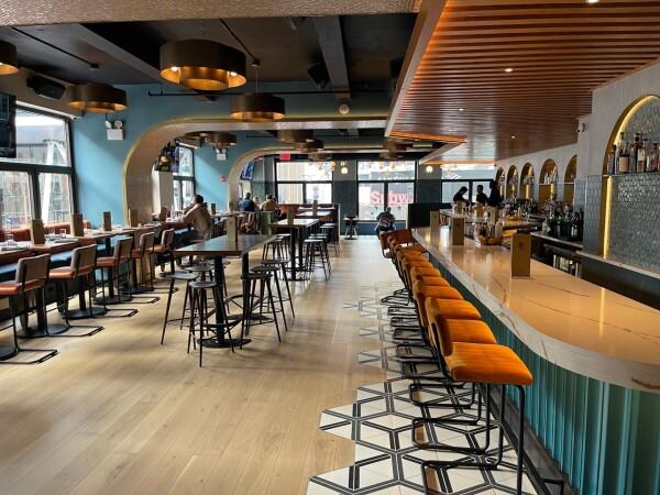 Best Sports Bars in New York - Bourbon And Branch