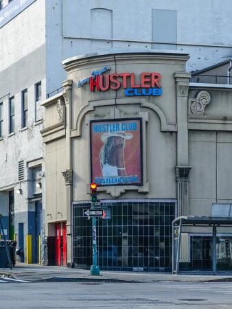 Best Sports Bars in New York - Hustler Club @ New York City