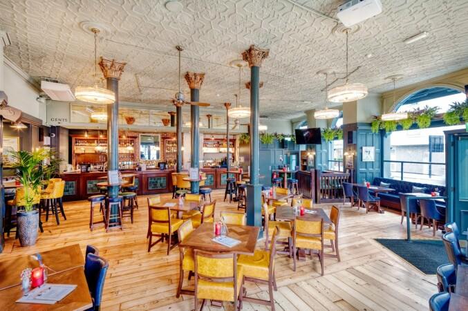 Best Sports Bars in London - The Albany