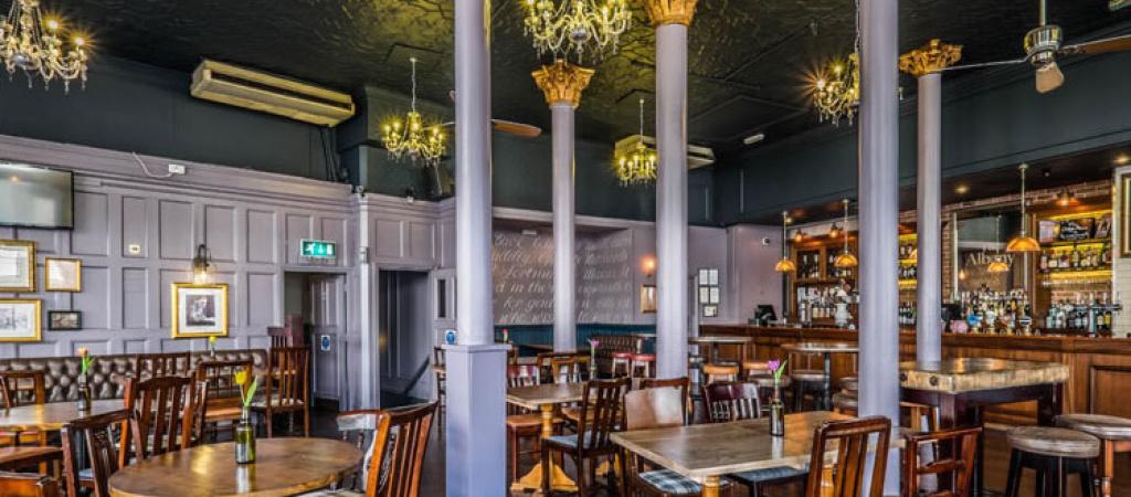 Best Sports Bars in London - The Albany