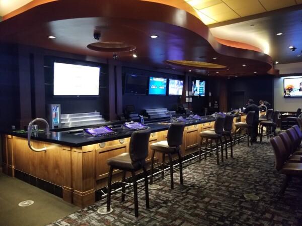 Best Sports Bars in Chandler - Gila River @ Lone Butte Casino