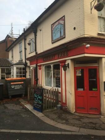 Beste Sportsbars in Dereham - The Cherry Tree