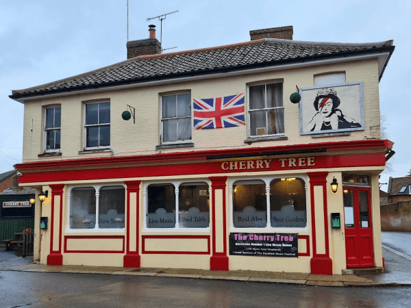 Beste Sportsbars in Dereham - The Cherry Tree