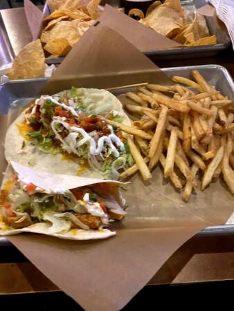 Beste Sportsbars in Auburn - Buffalo Wild Wings @ Auburn, Me