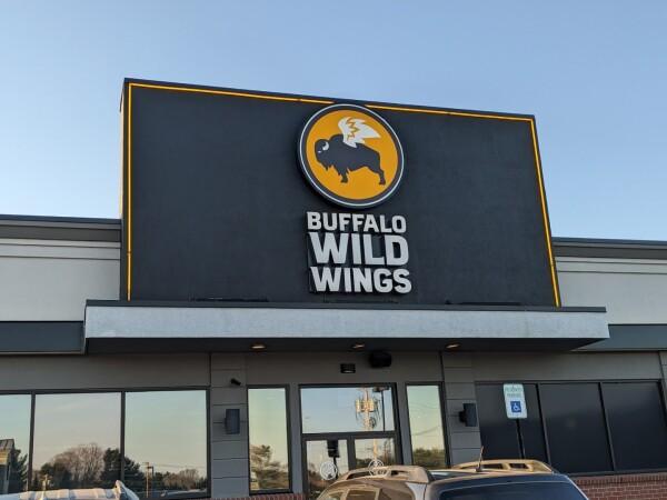 Beste Sportsbars in Auburn - Buffalo Wild Wings @ Auburn, Me