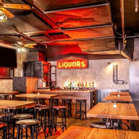 Best Sports Bars in New York - Amity Hall