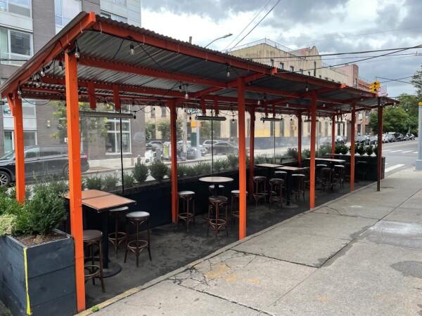 Best Sports Bars in Brooklyn - Roebling Sporting Club