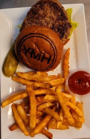 Best Sports Bars in Garden City Park - Your Mothers House