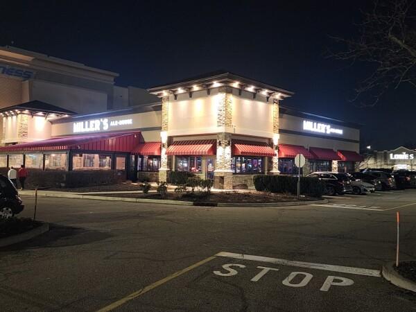 Best Sports Bars in Paramus - Millers Ale House Paramus