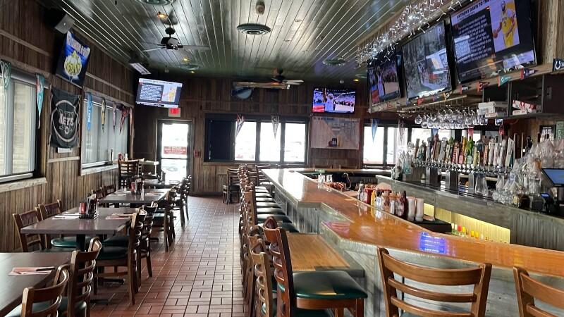 Best Sports Bars in Paramus - Millers Ale House Paramus