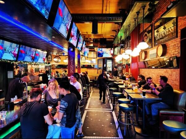 Best Sports Bars in Los Angeles - Jamesons Irish Pub - Hollywood
