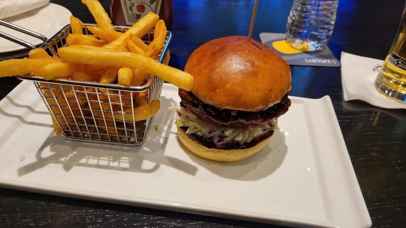 Best Sports Bars in Tulalip - Draft Sports Bar & Grill @ Tulalip Resor