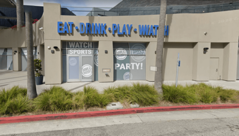 Best Sports Bars in Los Angeles - Dave & Busters @ Westchester