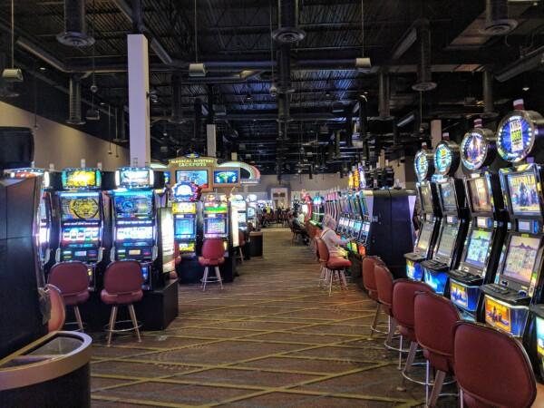 Best Sports Bars in Twentynine Palms - 29 Palms @ Tortoise Rock Casino