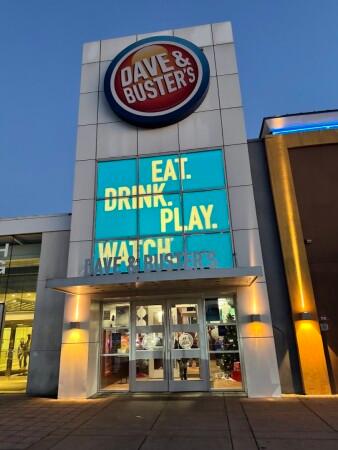 Best Sports Bars in Plymouth Meeting - Dave & Busters @ Plymouth Meeting