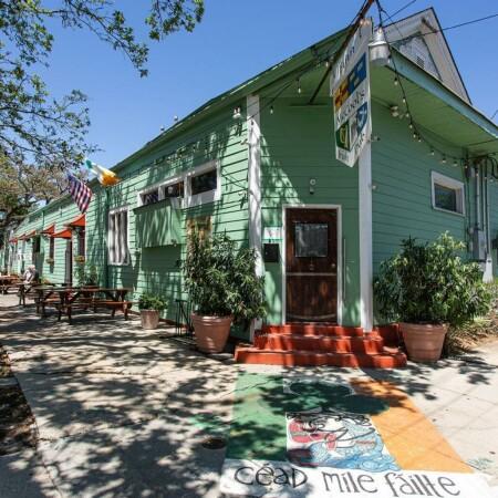 Best Sports Bars in New Orleans - Finn Mccools Irish Pub