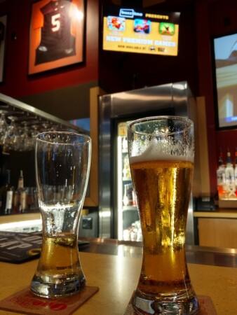 Best Sports Bars in Virginia Beach - Buffalo Wild Wings @ Virginia Beach, Va - Red Mill Commons