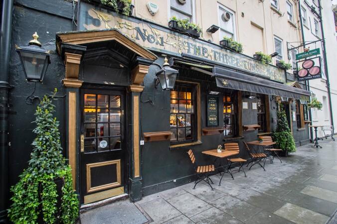 Best Sports Bars in London - Three Tuns