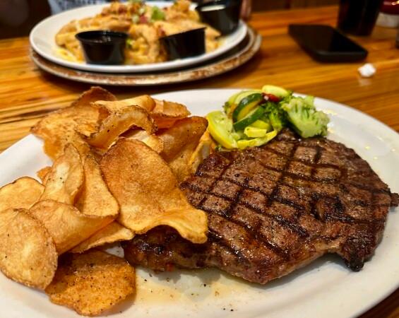 Best Sports Bars in Deer Park - Millers Ale House Deer Park