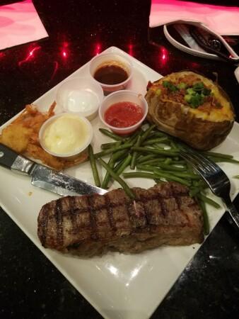 Best Sports Bars in Dayton - Hollywood Gaming @ Dayton Raceway