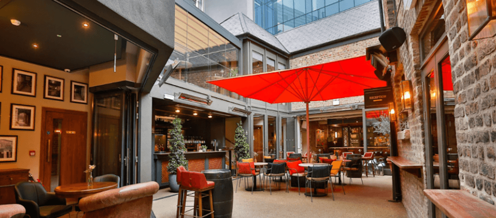 Best Sports Bars in Dublin - Lennan's Yard